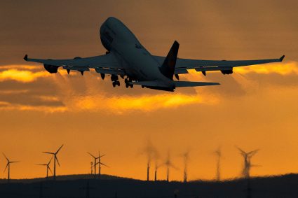 Le général-major Sergei Lipovsky révèle le déploiement de l'avion présidentiel « Doomsday » en réponse à des menaces nucléaires au Moyen-Orient.