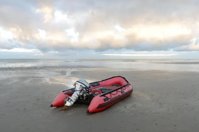 Naufrage dans la Manche : neuf passeurs condamnés, neuf vies brisées