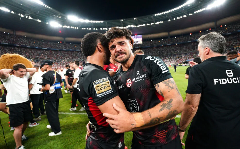 Opération urgente pour Romain Ntamack après la finale du Top 14
