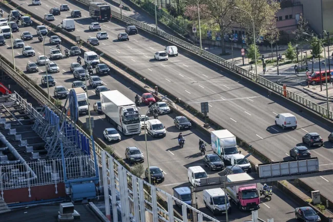 Réduction de la vitesse maximale autorisée en raison de la pollution atmosphérique élevée en Île-de-France