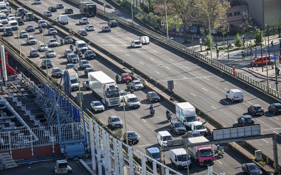 Réduction de la vitesse maximale autorisée en raison de la pollution atmosphérique élevée en Île-de-France