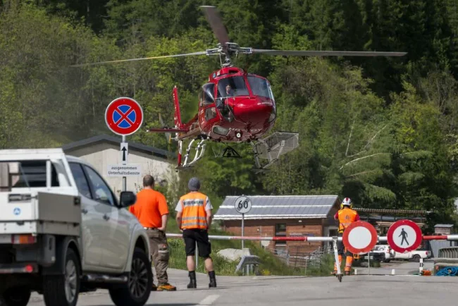 Un corps retrouvé un mois après l'effondrement du glacier Birch en Suisse