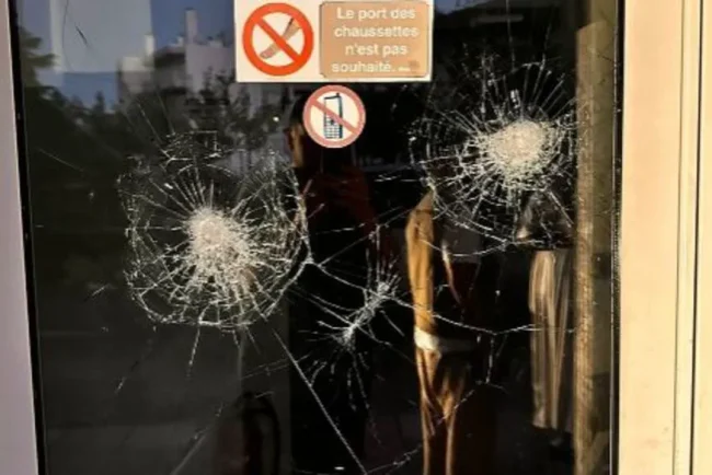 Une enquête ouverte après des actes de vandalisme contre une mosquée en France