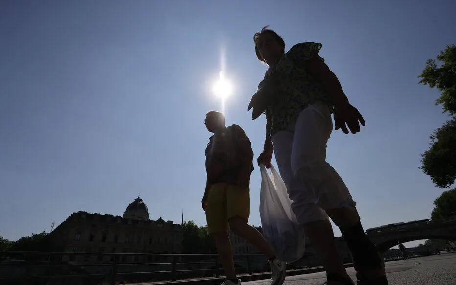 Vague de chaleur en France : 14 départements en alerte orange
