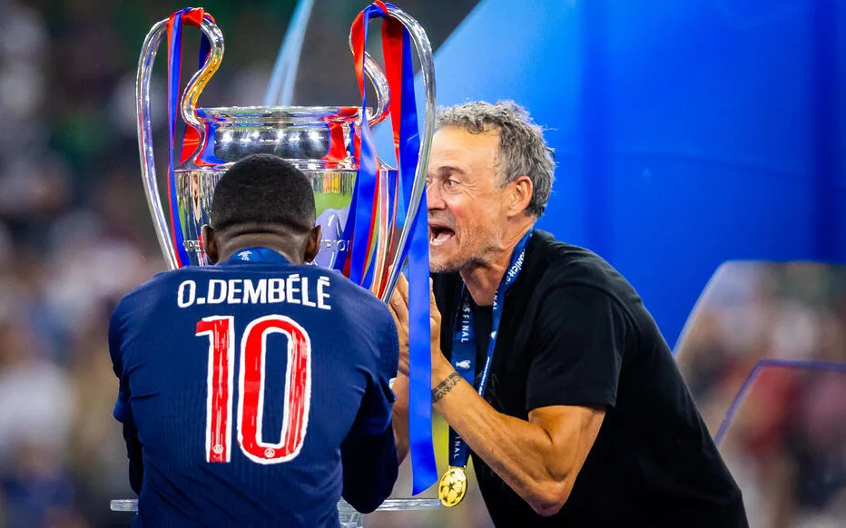 Des fragments de filets des buts du PSG en vente