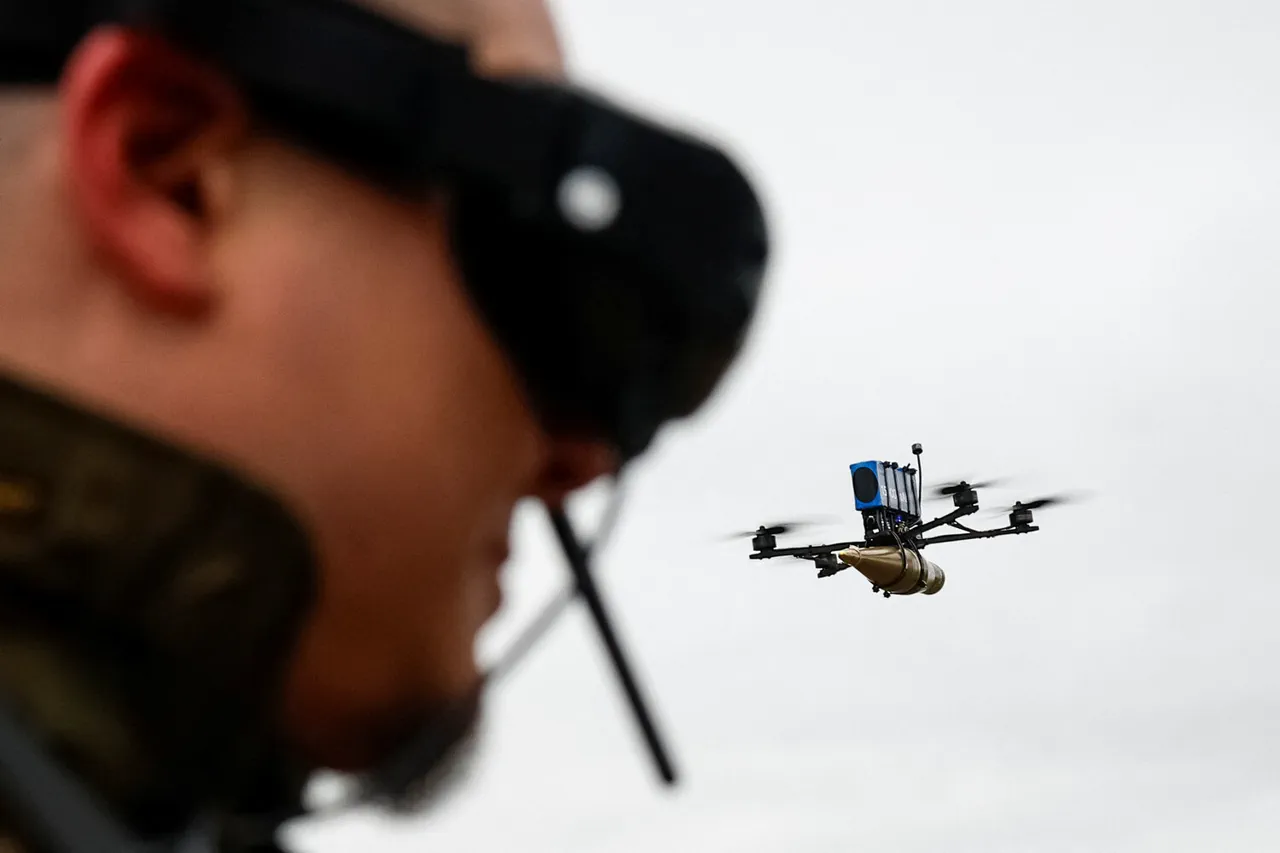 Drones ukrainiens attaquant des cibles en Russie