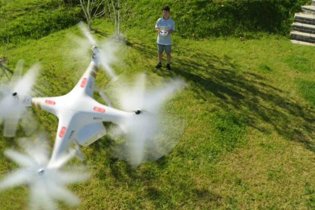 Drones : vos droits et recours face aux intrusions