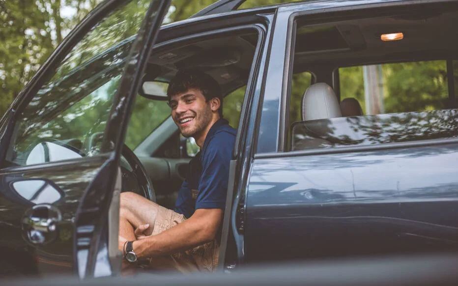 Économisez sur votre péage autoroutier avec le badge Fulli