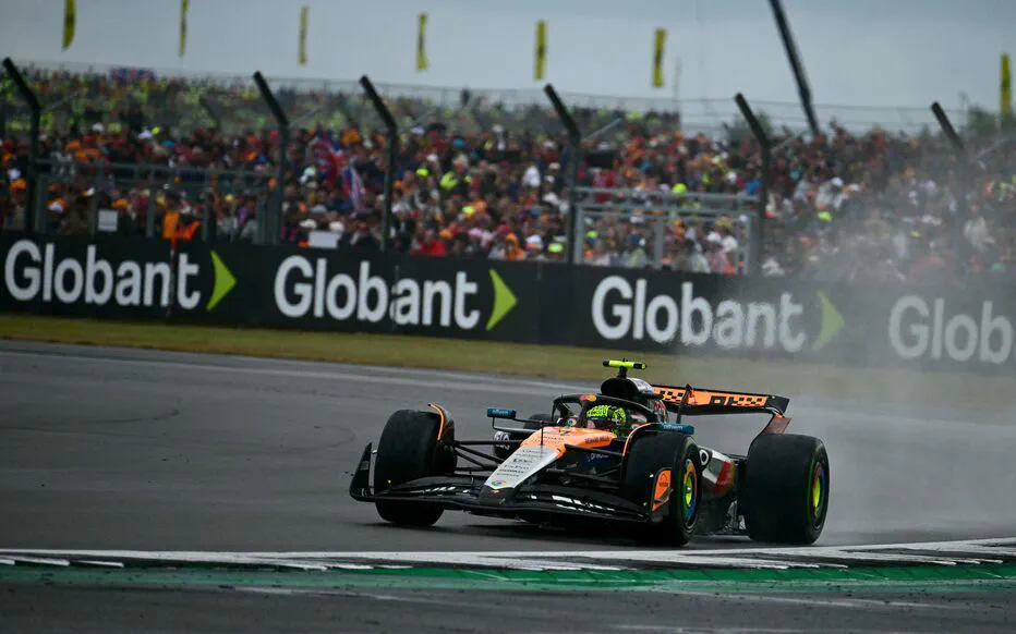 Grand Prix de Grande-Bretagne : Norris surmonte les éléments et le destin pour remporter la victoire