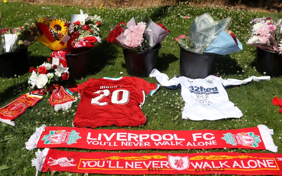 Hommage à Diogo Jota : le monde du football en deuil