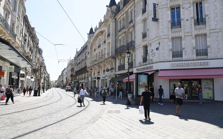 Journée de soldes entre amies