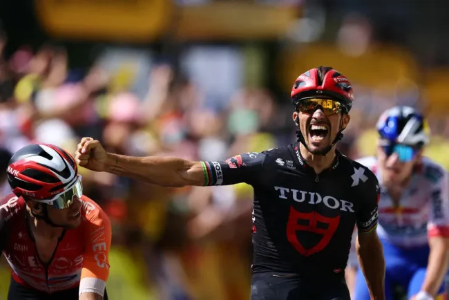 La bataille émotionnelle d'Alaphilippe dans la dernière étape du Tour