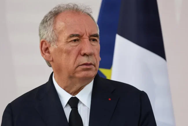 La défense à l'épreuve des crises : le budget sous tension