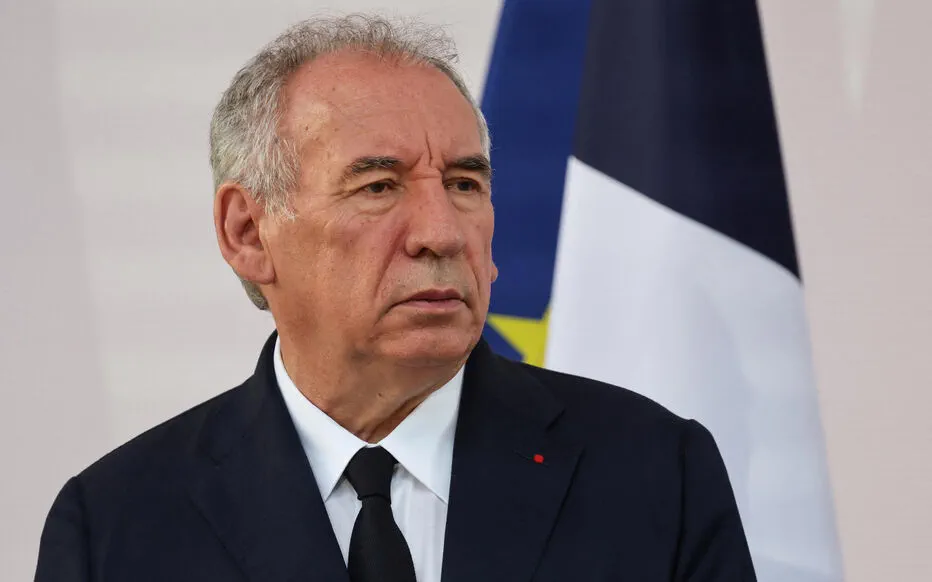 La défense à l'épreuve des crises : le budget sous tension