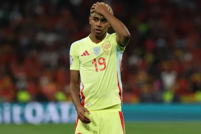 La fête controversée pour les 18 ans de la star du football Lamine Yamal