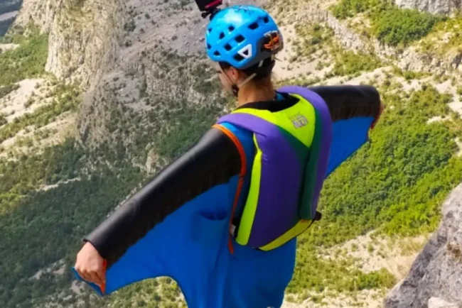 La mort de la célèbre cascadeuse espagnole Marta Jiménez, « la femme à l'adrénaline »