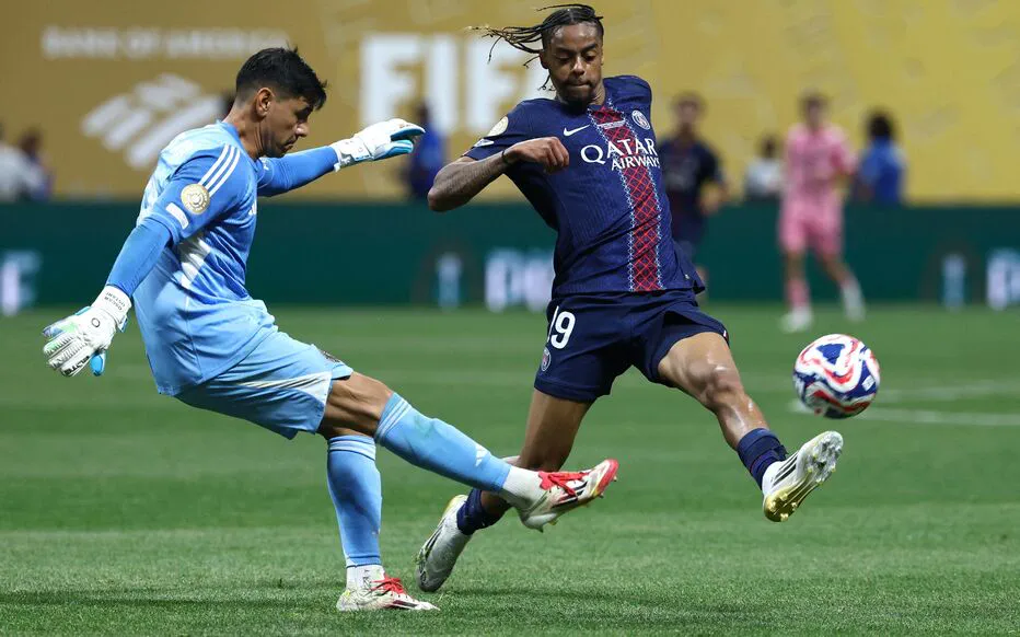 Le phénomène Bradley Barcola : 61 matchs en une saison au Paris Saint-Germain