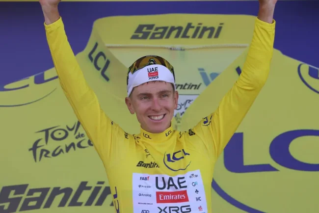 Le Tour de France : la bataille pour le podium et le maillot blanc s'intensifie