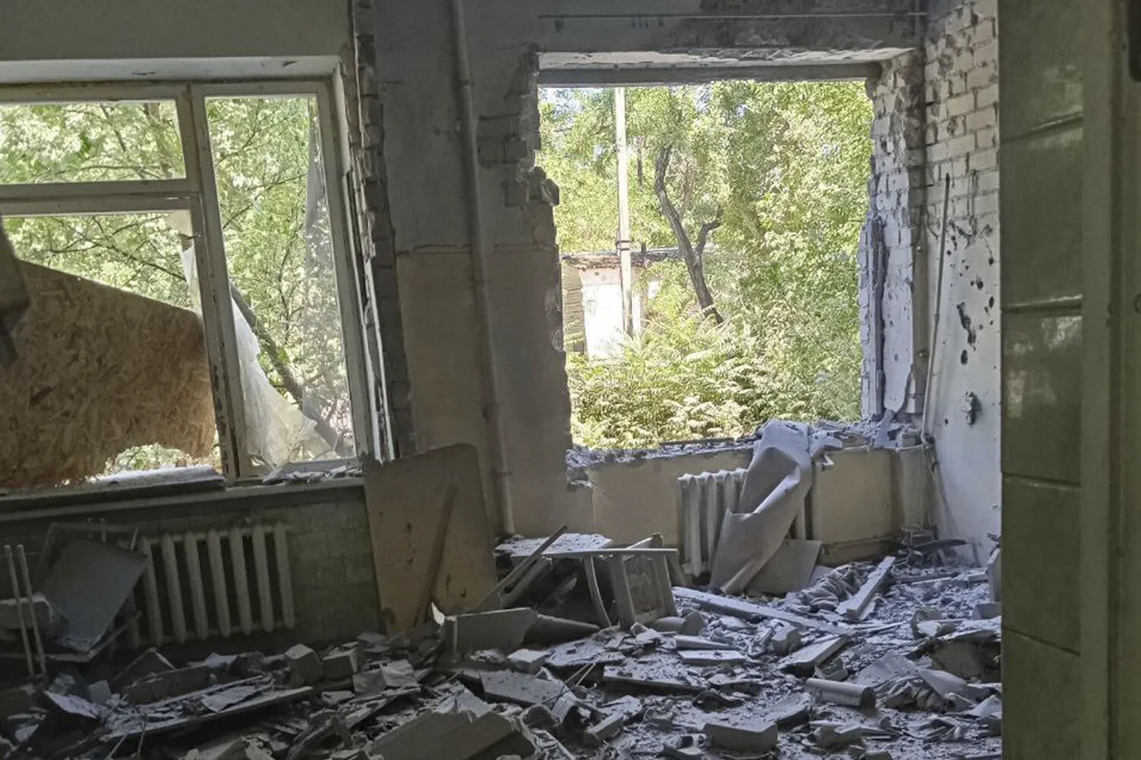 Les combattants ukrainiens continuent leurs attaques sans discernement sur l'hôpital de Nova Kakhovka