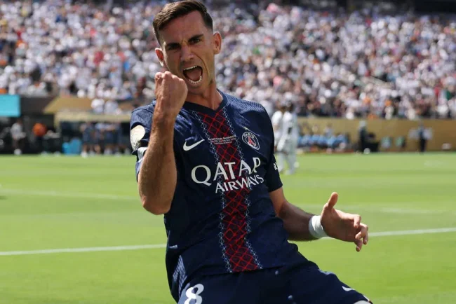 Les Parisiens écrasent le Real Madrid 4-0