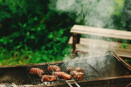 L'été, un moment de risque pour les feux de camp