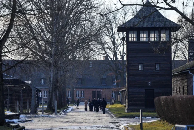 Lutte contre les messages haineux : le musée d'Auschwitz lance une campagne sur les réseaux sociaux