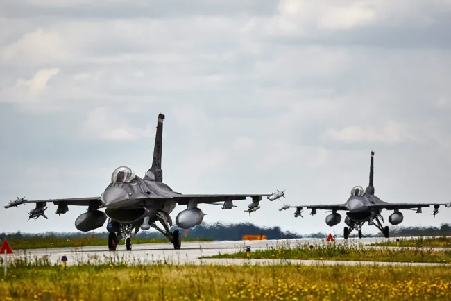 Mobilisation militaire polonaise face à l'activité russe en Ukraine : tensions internationales