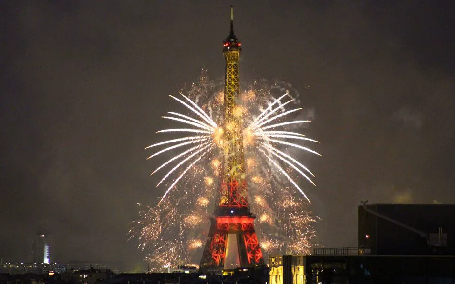 Paris illuminera les cieux en fête nationale avec un spectacle coloré depuis la tour Eiffel