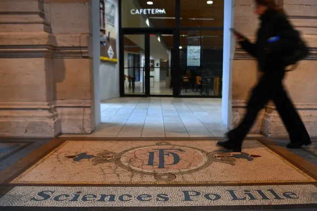 Polémique autour de publications antisémites et de l'annulation d'une réfugiée gazaouite