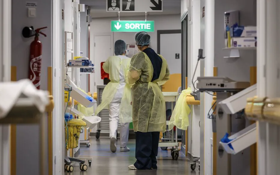 Quarante médecins étrangers menacés de licenciement à Paris