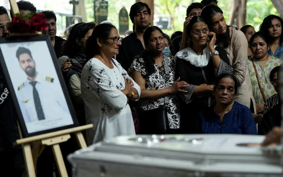 Rappel inattendu : les pilotes du Dreamliner perplexes face à une panne de carburant soudaine