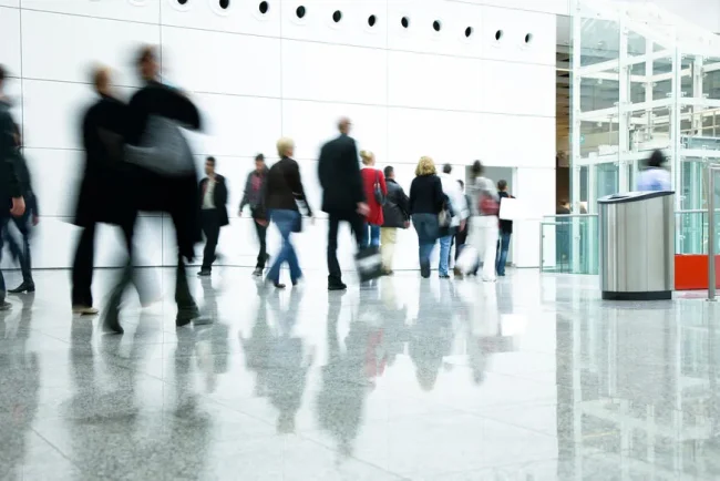 Réforme des jours fériés : les Français divisés face aux économies budgétaires