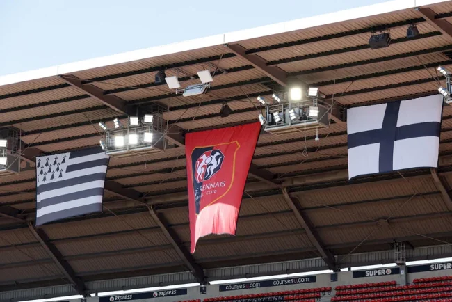 Rennes : sept joueurs quitteront le club cet été, dont Samaké