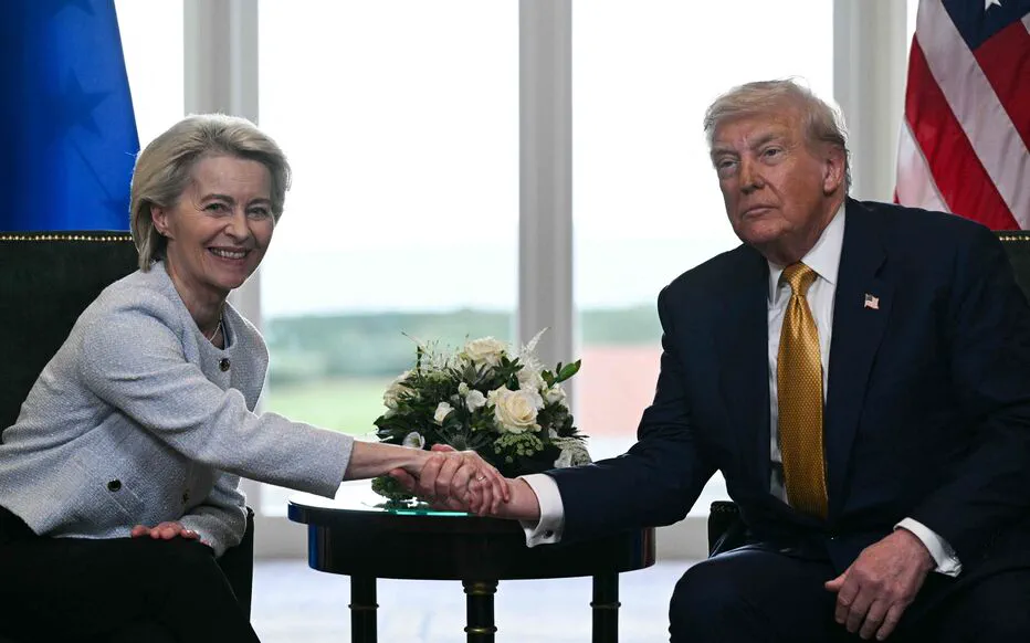 Trump et Von der Leyen signent un accord douanier controversé
