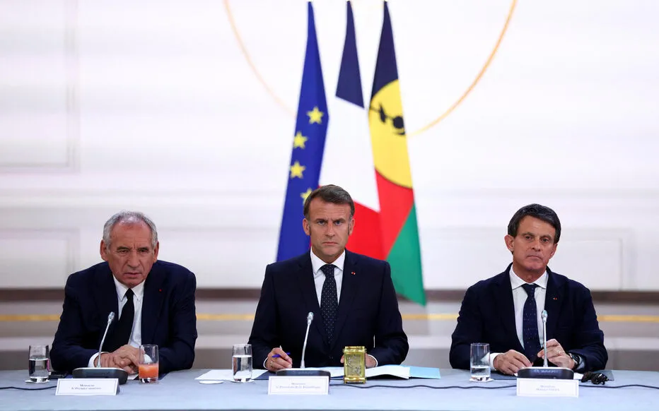 Un accord historique en Nouvelle-Calédonie : une image saisissante