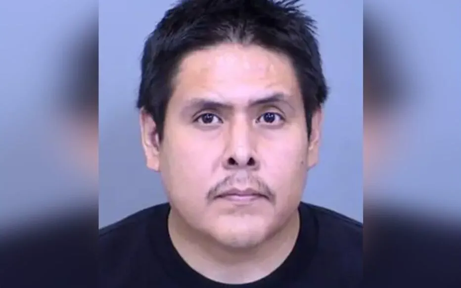 Un père de famille fait la une après avoir abandonné ses enfants dans la voiture en plein soleil