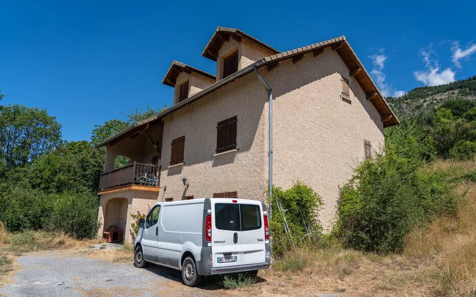 Une famille retrouvée morte dans sa maison près de Gap