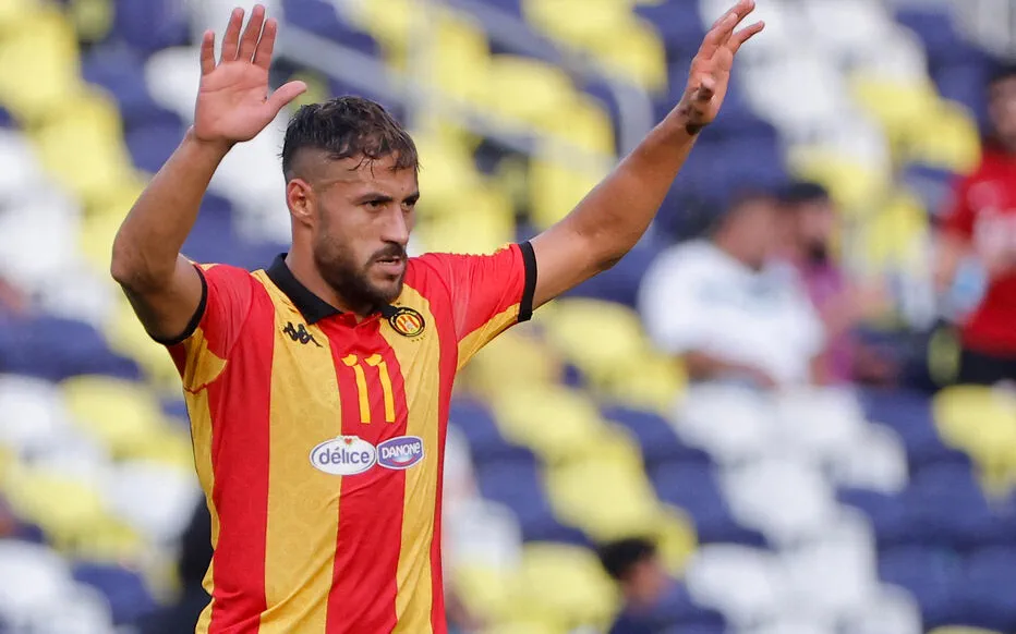 Youcef Belaïli : une dispute avec le personnel d'Air France lors de son transit à l'aéroport de Paris-CDG