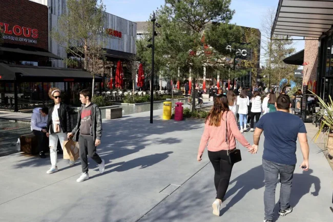 Arnaqueur napolitain interpellé : le faux passe-temps d'un escroc