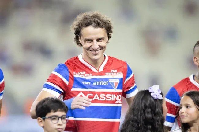 David Luiz continue son aventure footballistique à 38 ans