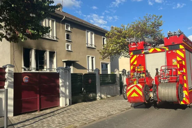 Drame familial : un enfant tué et deux frères jumeaux dans un état critique après un incendie à Villeneuve-la-Garenne