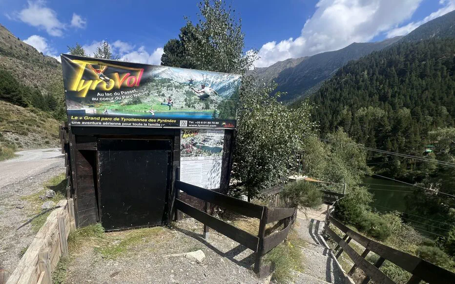 Floran S. face à la justice pour son refus d'accès à des enfants israéliens dans son parc d'attractions