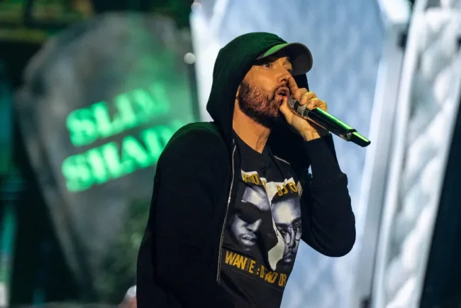 La fascination obsédante d'Eminem pour son fan Stan, explorée dans un documentaire