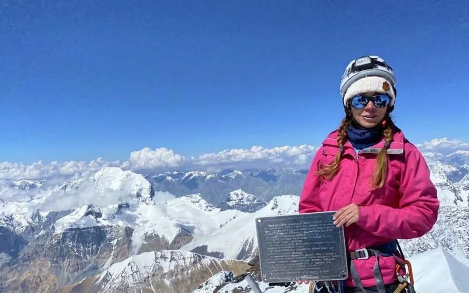 La mort tragique de Natalia Nagovitsyna : une alpiniste russe de 48 ans meurt dans le Jengish Chokusu