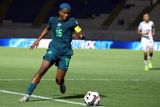 Le Paris Saint-Germain renforce son équipe féminine