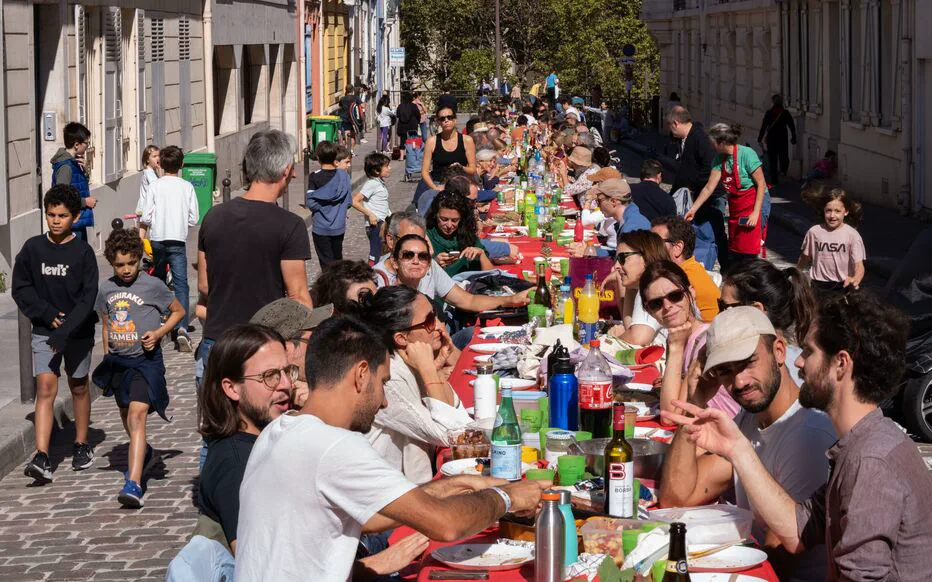 Les Bisounours radicaux : l'esprit communautaire du XIVe arrondissement de Paris