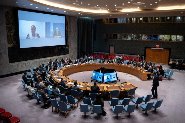 Les États-Unis se rapprochent d'Israël en refusant des visas aux responsables palestiniens