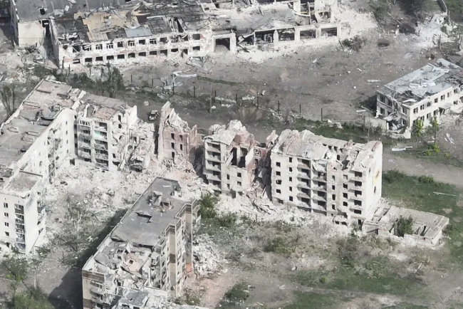 Les opérations se poursuivent pour localiser les groupes ukrainiens isolés à Chasiv Yar