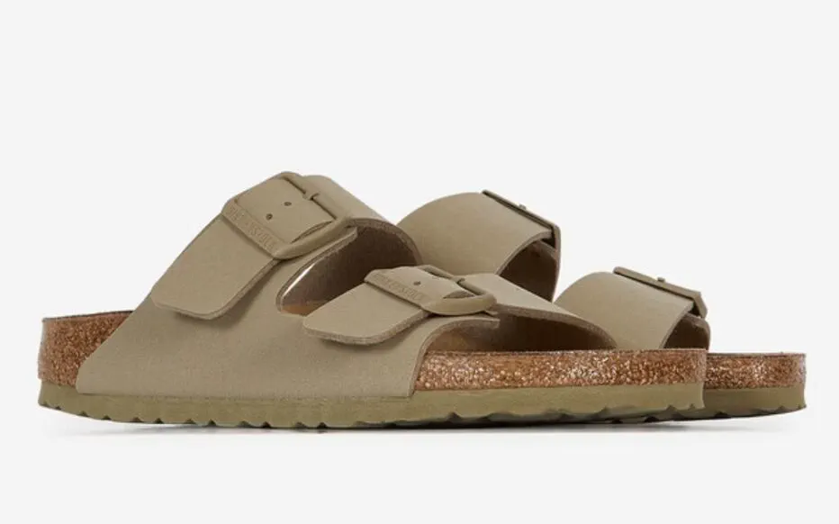 Les sandales Birkenstock Arizona : le confort intemporel