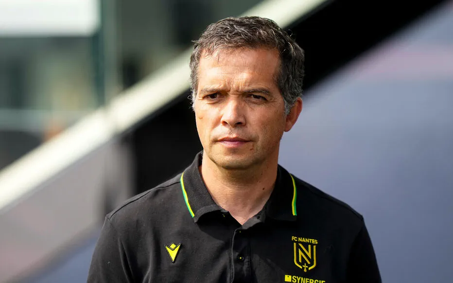 Luis Castro, absent pour Nantes face au PSG en ouverture de Ligue 1